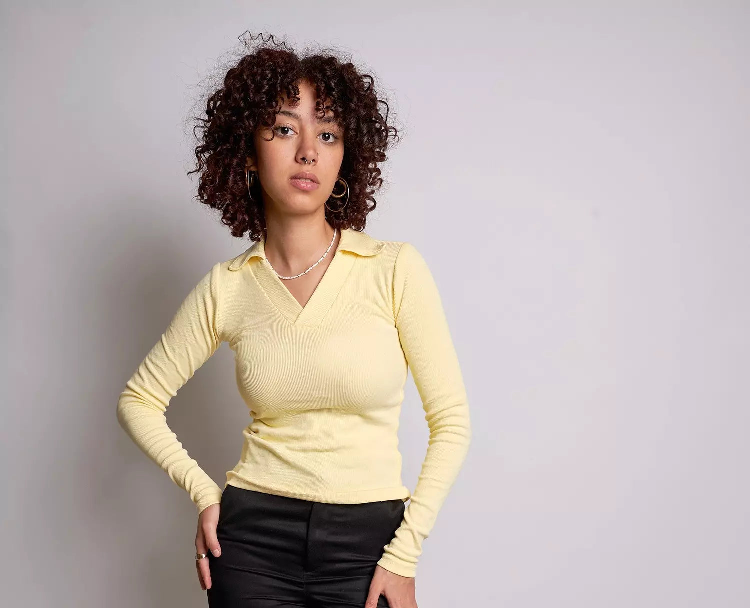 V-NECK basic ribbed top