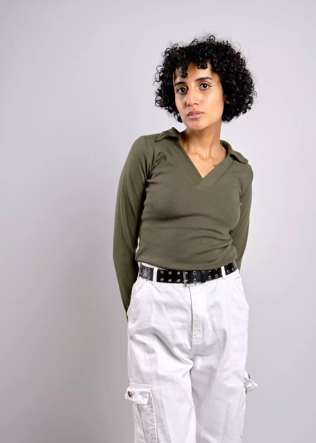 V-NECK basic ribbed top