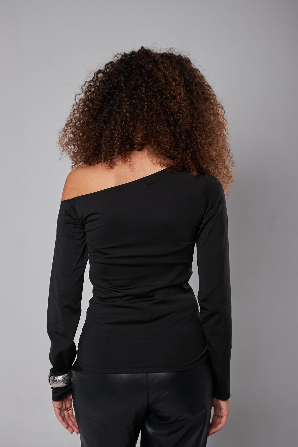 Asymmetric Off-Shoulder Ring Top