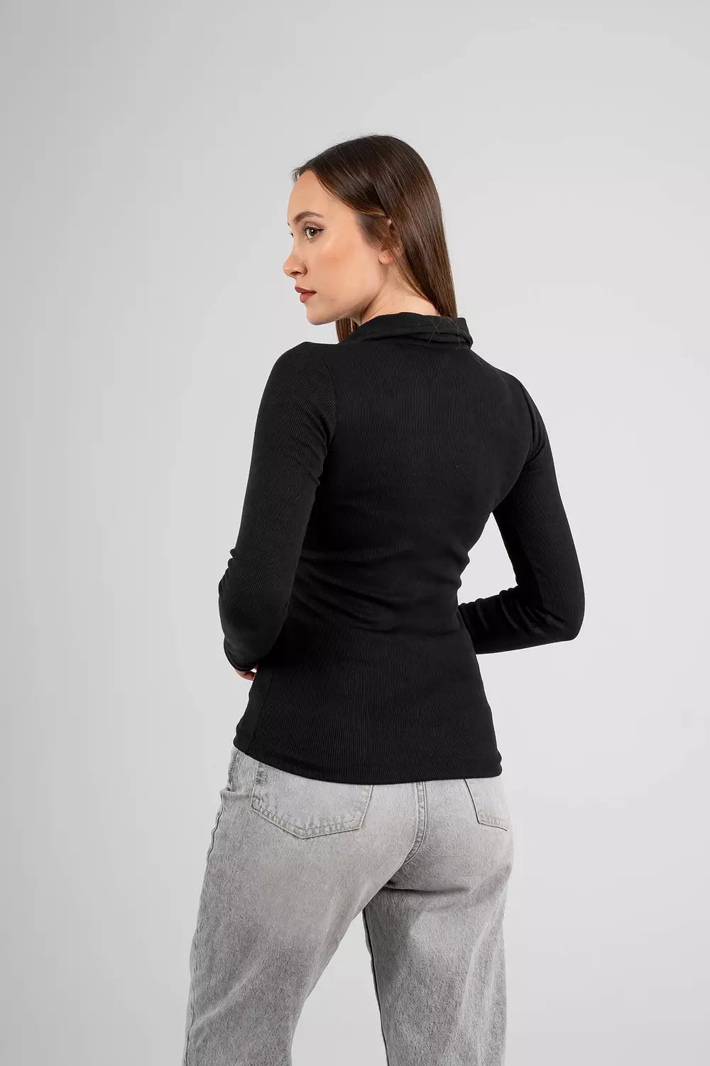 V-Neck Ribbed Top